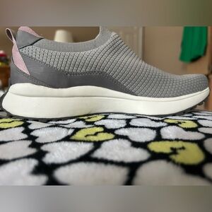 Ryka Women's Light Gray and Pink Sneakers